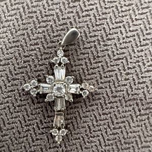 Rhinestone cross 925 stamped on the back without chain